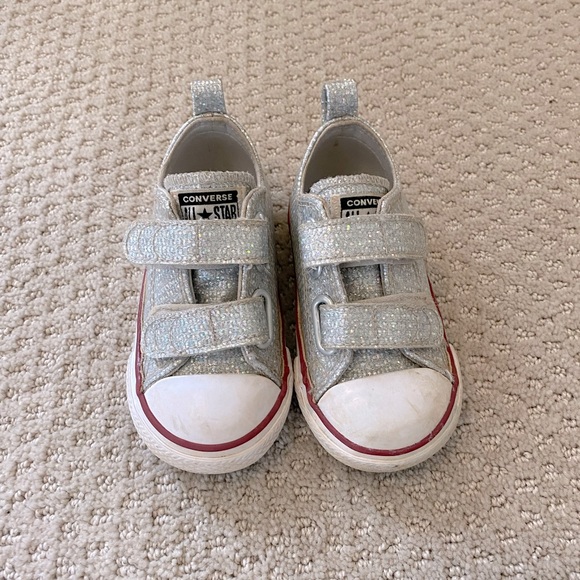 sparkly converse size 6